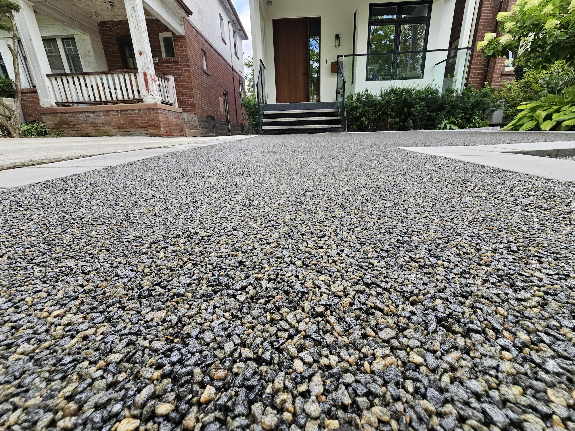 Rosedale Permeable Parking Pad project by dreampave.ca